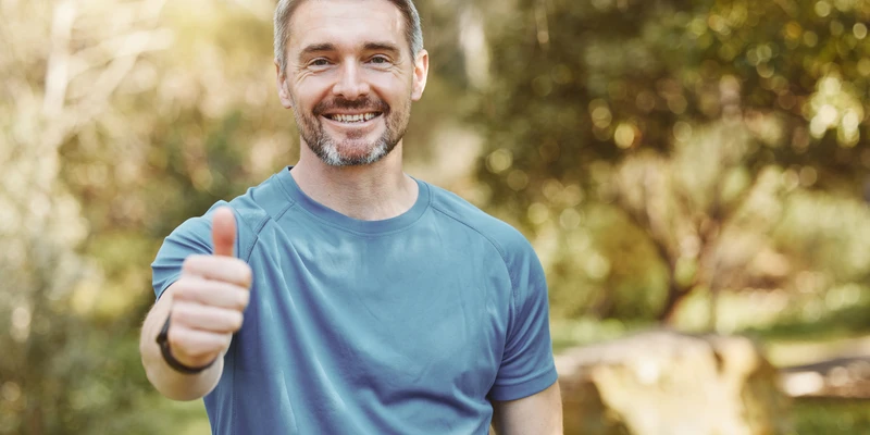 twilight-environment-man-giving-thumbs-enviroment-blog